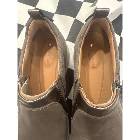 Clarks Unstructured Taupe Leather Slip On Loafers NEW Shoes Women's Size 6M - Picture 5 of 7